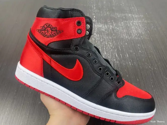 Kick Theory Air Jordan WMNS Satin FD4810-061 High OG Bred 1 0521